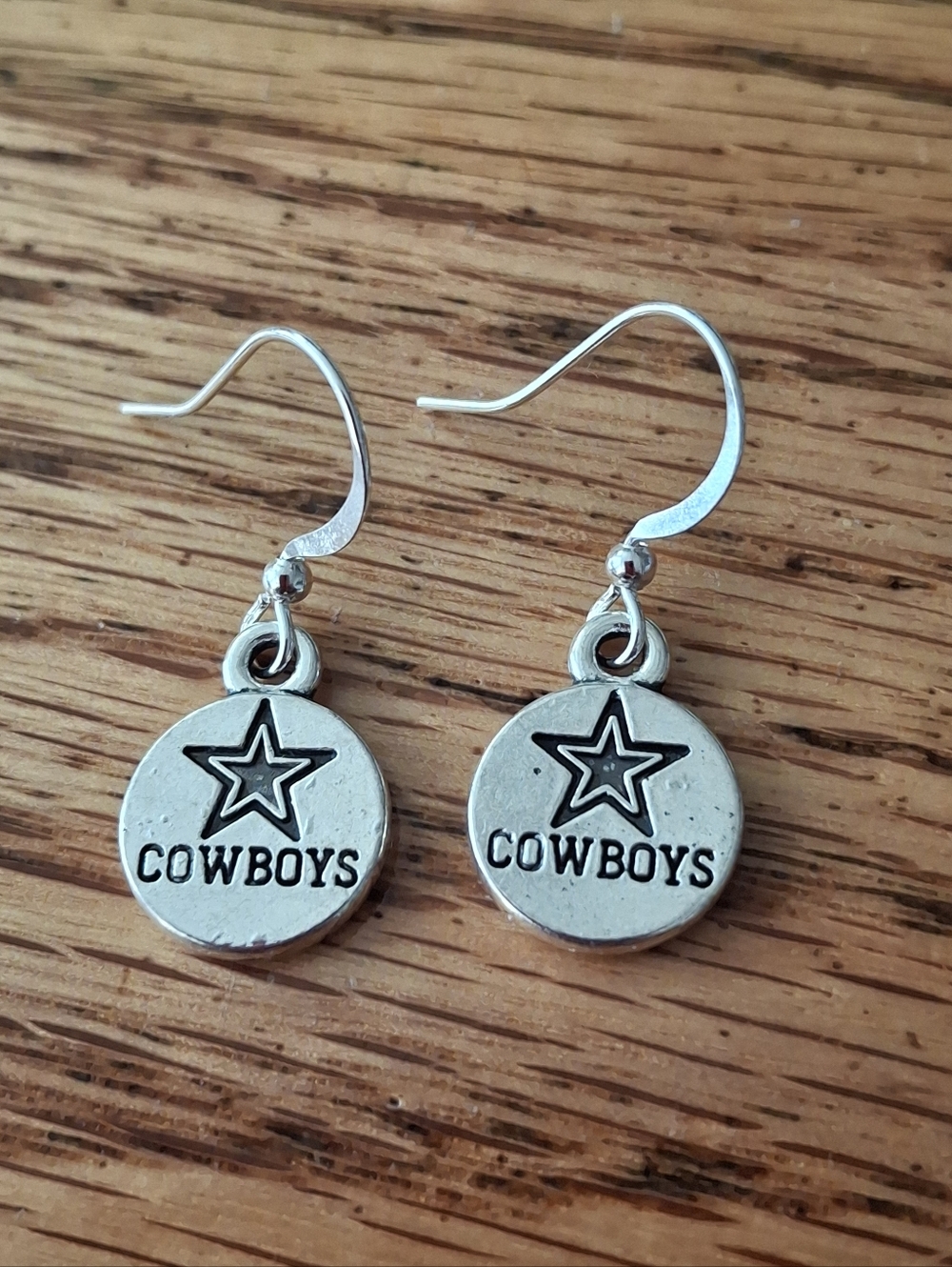 NWT Silver Dallas Cowboys Star Dangle Earrings